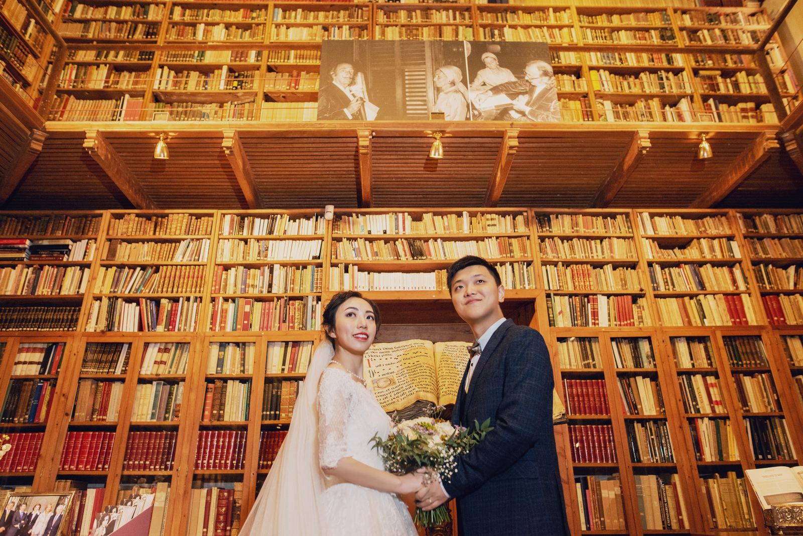 佩拉拉达城堡婚纱照 - 巴塞罗那